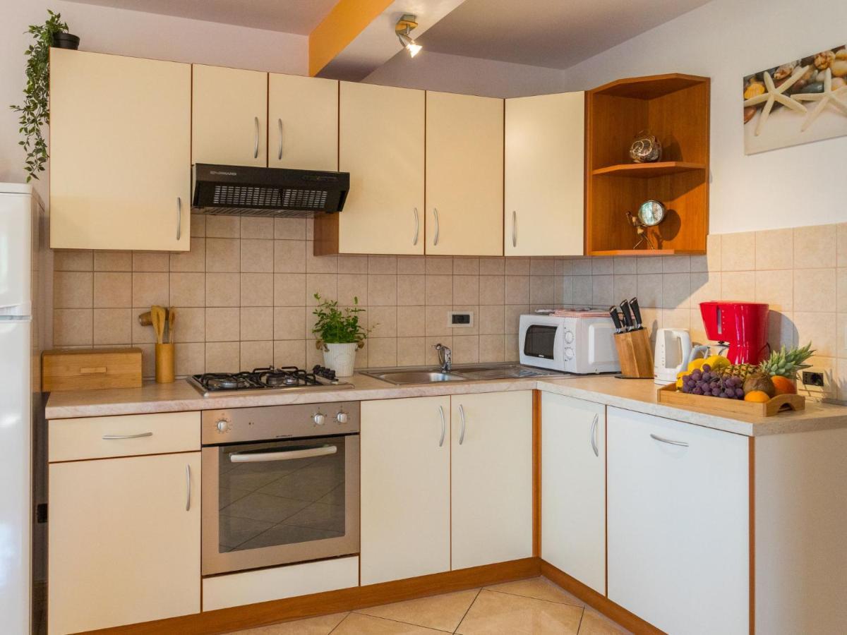 Apartment Cancar-1 By Interhome Porec Bagian luar foto